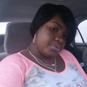 Meet your Posher, Ghislaine